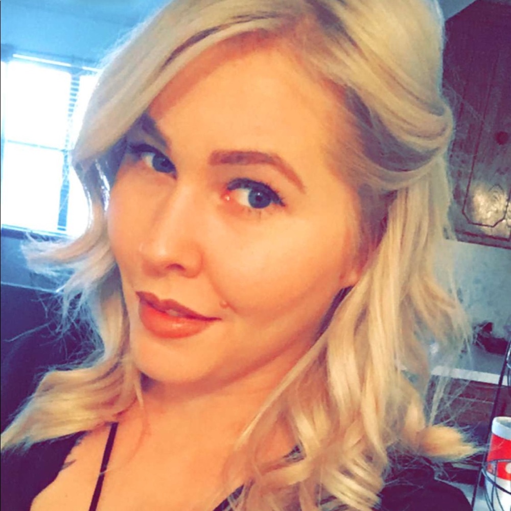 Meet your Posher, Rechel